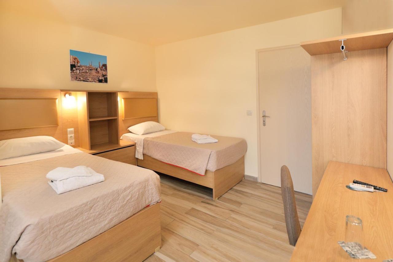 Sunbay Hotel Hersonissos  Exterior photo