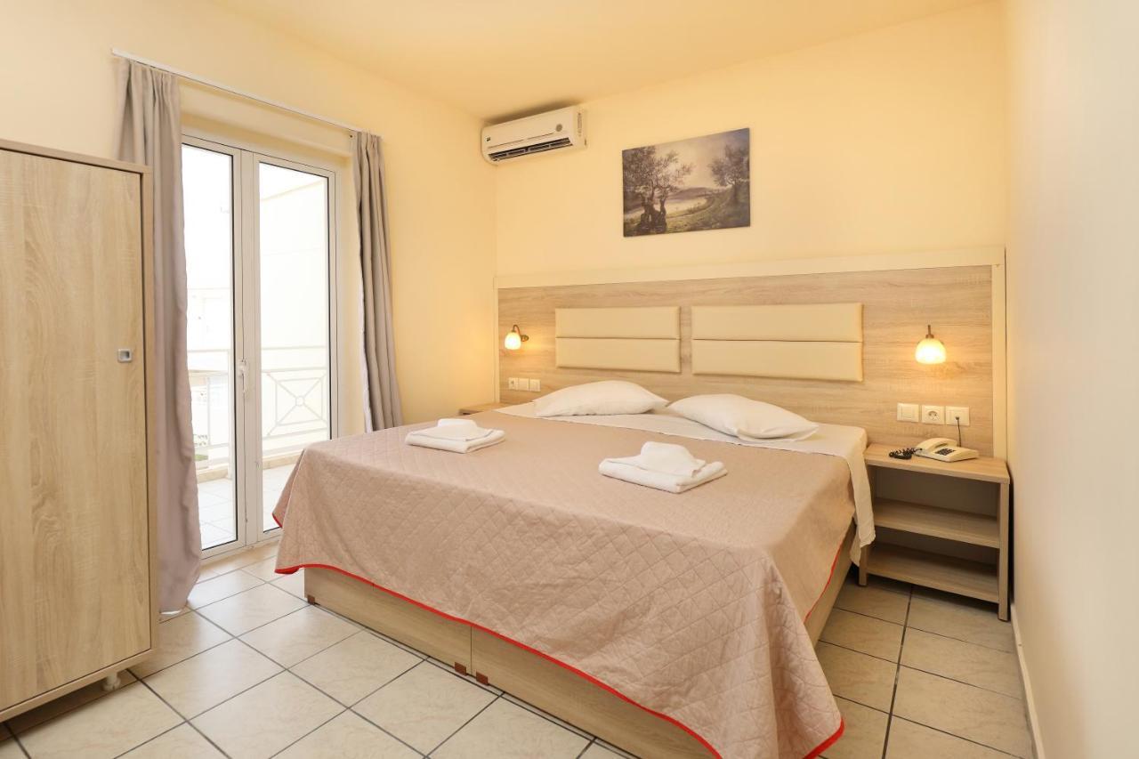 Sunbay Hotel Hersonissos  Exterior photo