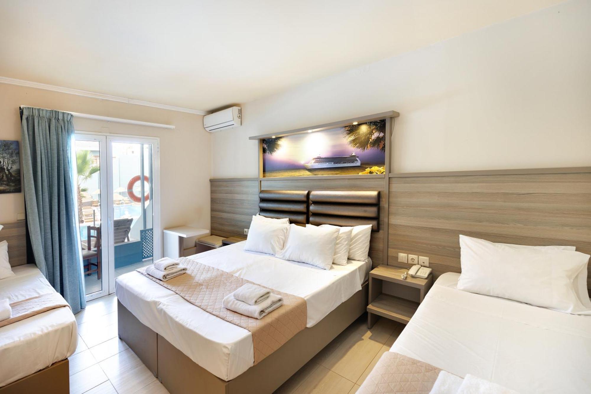 Sunbay Hotel Hersonissos  Exterior photo